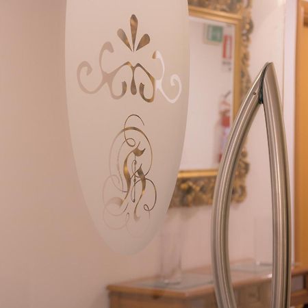 Ruggiero Park Hotel 발로 델라 루카니아 외부 사진